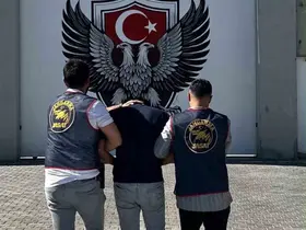 Iğdır’da uyuşturucu suçundan aranan firari yakalandı

