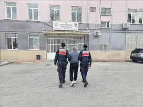İhsaniye’de aranan şahsı jandarma yakaladı
