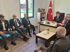 İl Müdürü Bayrak’tan Gaziler Günü’nde anlamlı ziyaret
