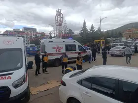 İlçe meydanında 9 kurşun sıkılarak öldürüldü
