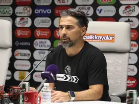 İlhan Palut: "Oyuncular sonuna kadar mücadele etti ve karakter koydu"
