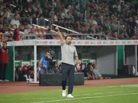 İlhan Palut'tan galibiyet mesajı: “Her maç bu mücadeleyi göstermeliyiz”