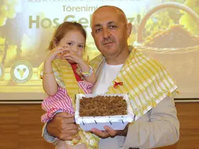 İlk kuru üzüm 4 bin TL’den satıldı, üretici asıl fiyatı bekliyor
