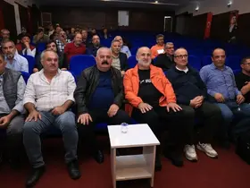İncirliova’da deve sağlığı konuşuldu
