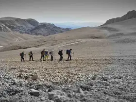 İnegöl Belediyesi dağcıları 30 Ağustos Zafer Bayramı için tırmandı
