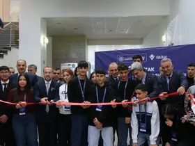 İnönü Üniversitesi kapılarını genç buluşçulara açtı
