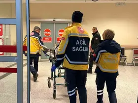 İnşaatın 2’nci katından atlayan kişi ağır yaralandı
