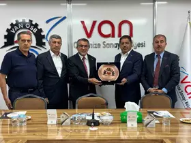İş dünyası Van OSB’de buluştu: Bölgesel kalkınma ve ulaşım ağları masaya yatırıldı
