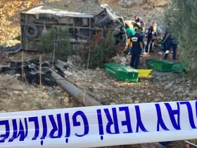 İşçilerin hayatını kaybettiği minibüsün şoförü ehliyetsiz çıktı: 4 ölü, 14 yaralı
