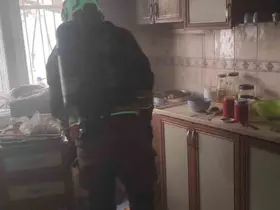 İskenderun’da ocakta unutulan yemek yangına neden oldu
