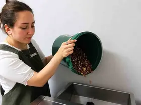 İşletme hayalini gerçeğe dönüştürdü, ilçenin ilk kadın girişimcisi oldu
