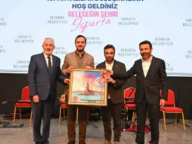 Isparta’nın gül kokusu İstanbul’a taşındı
