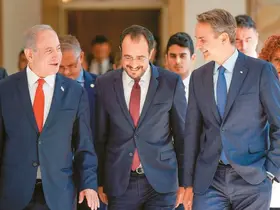 İsrail, Yunanistan ve GKRY’den ortak bildiri: "Güvenlik, savunma ve askeri konularda üçlü iş birliği güçlendirilecek"