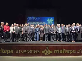 İstanbul Yeni Yüzyıl Üniversitesi’nden 2’nci World Bridges Zirvesi’nde küresel sağlık diplomasisi iş birliği
