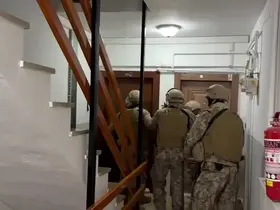 İstanbul’da suç örgütüne operasyon: 20 gözaltı
