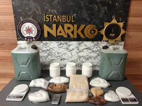 İstanbul’da uyuşturucu operasyonu: 49 kilo uyuşturucu ele geçirildi
