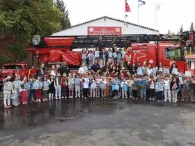 İtfaiye Haftasında Küçük Kahramanlar Sahada
