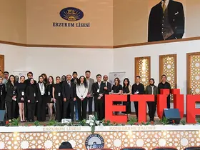 IV. ulusal ETÜ psikoloji öğrenci zirvesi "Terapi odasının kapıları aralanıyor" temasıyla gerçekleştirildi
