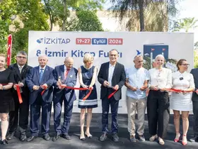 İZKİTAP-8. İzmir Kitap Fuarı kapılarını açtı
