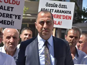 İzmir kentsel dönüşüm mağdurları CHP yönetimine tepki gösterdi
