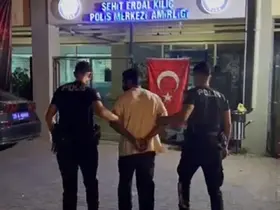 İzmir’de 18 yıl 9 ay hapis cezasıyla aranan firari yakalandı
