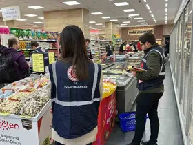 İzmir’de fahiş fiyat uygulayanlara 9 milyon 500 bin lira ceza

