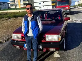 İzmir’de otomobil takla attı: 1 ölü, 1 yaralı
