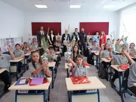İzmir’de yeni eğitim yılı ’Yeşil Vatanı Korumak’ temalı ilk dersle başladı
