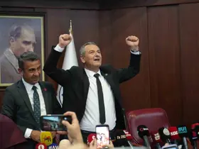 İzmit Belediyesi Başkan Vekili Lütfü Obuz oldu
