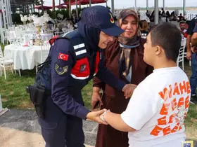 Jandarma personeli özel çocuklarla bir araya geldi
