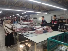 Jandarma’dan kadınlara KADES ile UYUMA anlatıldı
