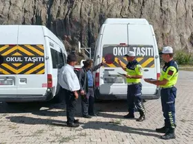 Jandarmadan okul servislerine denetim
