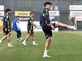 Jhon Duran, bireysel saha çalışmalarına başladı
