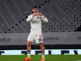 Jota Silva ilk kez 11’de başladığı maçta golünü attı
