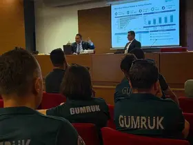 Kaçak implantla mücadelede gümrük ekiplerine eğitim desteği

