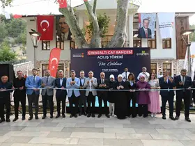 Kahramanmaraş Büyükşehir Belediyesi Çınaraltı Çay Bahçesi açıldı

