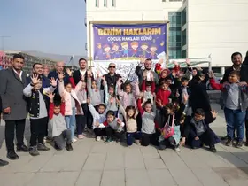 Kahramanmaraşlı minikler, ’Dünya Çocuk Hakları Günü’nü kutladı
