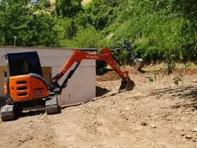 Kahta Belediyesi’nden Ebu Sadık Türbesi’nde kapsamlı peyzaj çalışması
