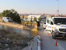 Kanalda akıntıya kapılan 2 çocuğu itfaiye ve AFAD kurtardı
