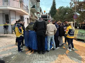 Kanalizasyonda cenin bulundu