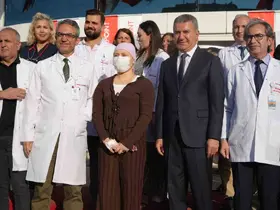 Kanseri yenen Didem için gökyüzüne balonlar bırakıldı
