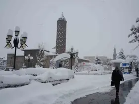 Kar durdu soğuklar geldi
