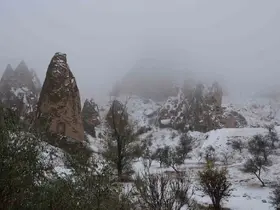 Kar Kapadokya’ya çok yakıştı
