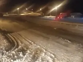 Kar ve tipi nedeniyle kapanan Kayseri-Malatya Karayolu trafiğe açıldı
