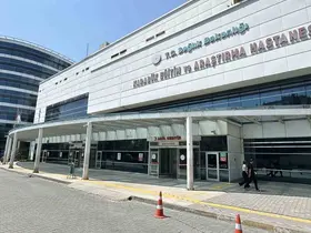 Karabük’te gıda zehirlenmesi: 8 kişi hastaneye kaldırıldı
