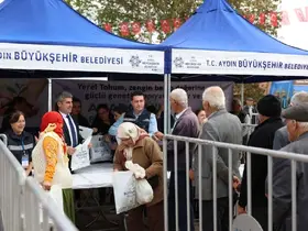 Karacasu’da Ata tohumları vatandaşlarla buluşturuldu

