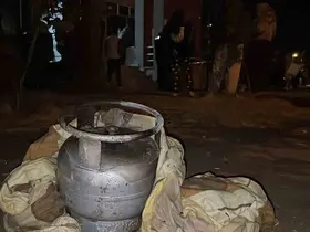 Karaman’da alev topuna dönen piknik tüpü korkuttu
