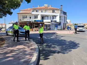 Karaman’da kaza yapan sürücü aracı bırakıp gitti
