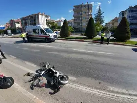 Karaman’da otomobille elektrikli bisiklet çarpıştı: 1 yaralı
