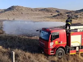 Karapınar’da boş arsada yangın paniği
